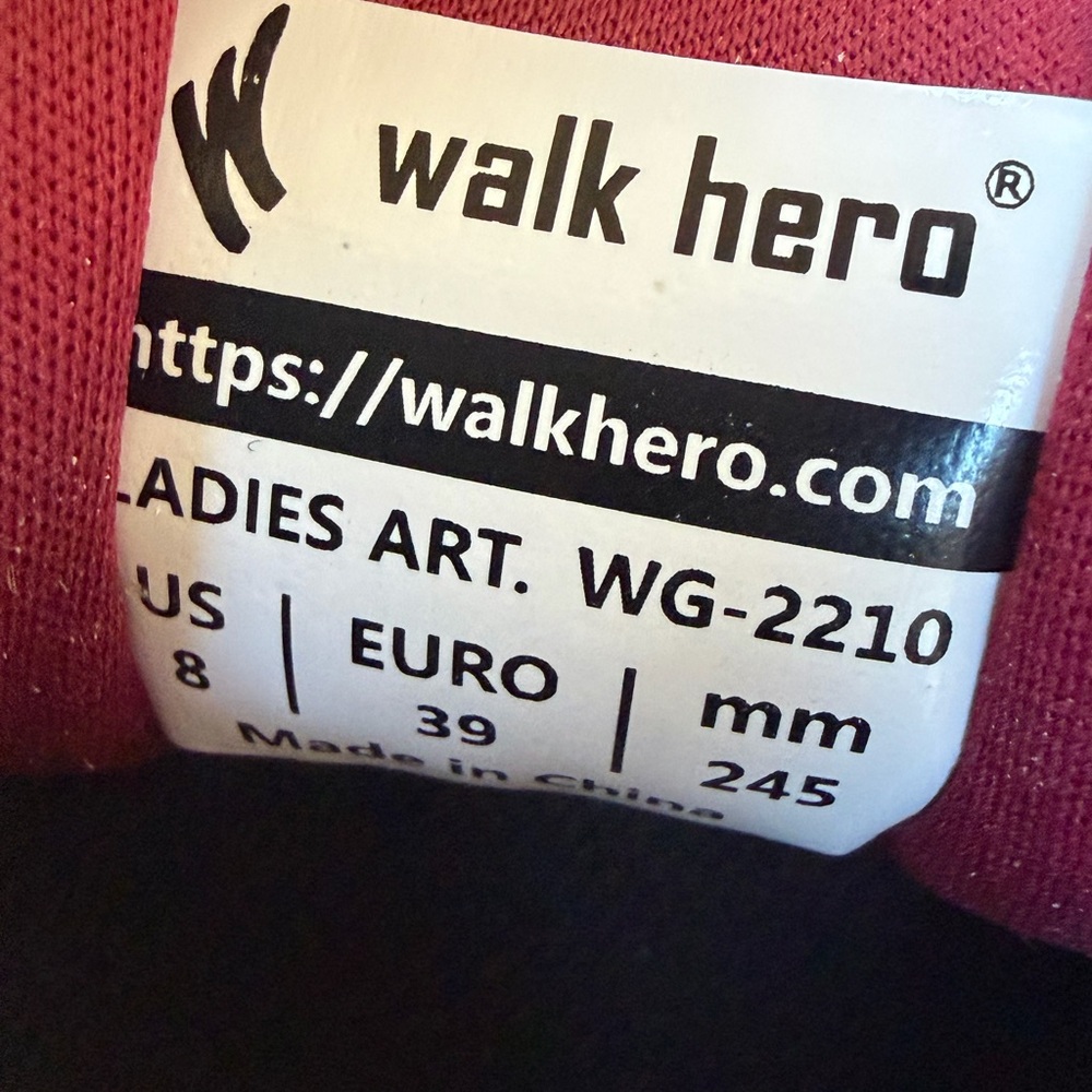 Walk Hero Women's 8 Gray and Red Sneakers - Picture 3 of 5